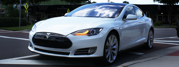 Tesla vs Times! Elon Musk says Model S review is “fake”